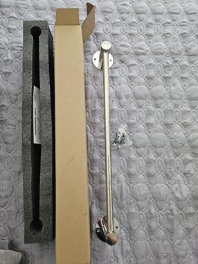 Polished Stainless Steel Towel Bar - Chrome Finish